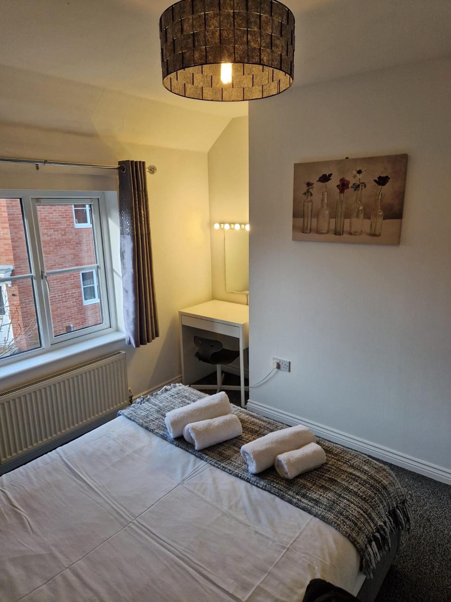 Hereford - Mayflower Coach House, Modern 2 Bedroom Property With Parking, Located South Of Hereford City, Suitable For Small Family, Couple Or Contractors - Sleeps Up To 5 Guests - Hosted By Rentmyhouse Exteriér fotografie