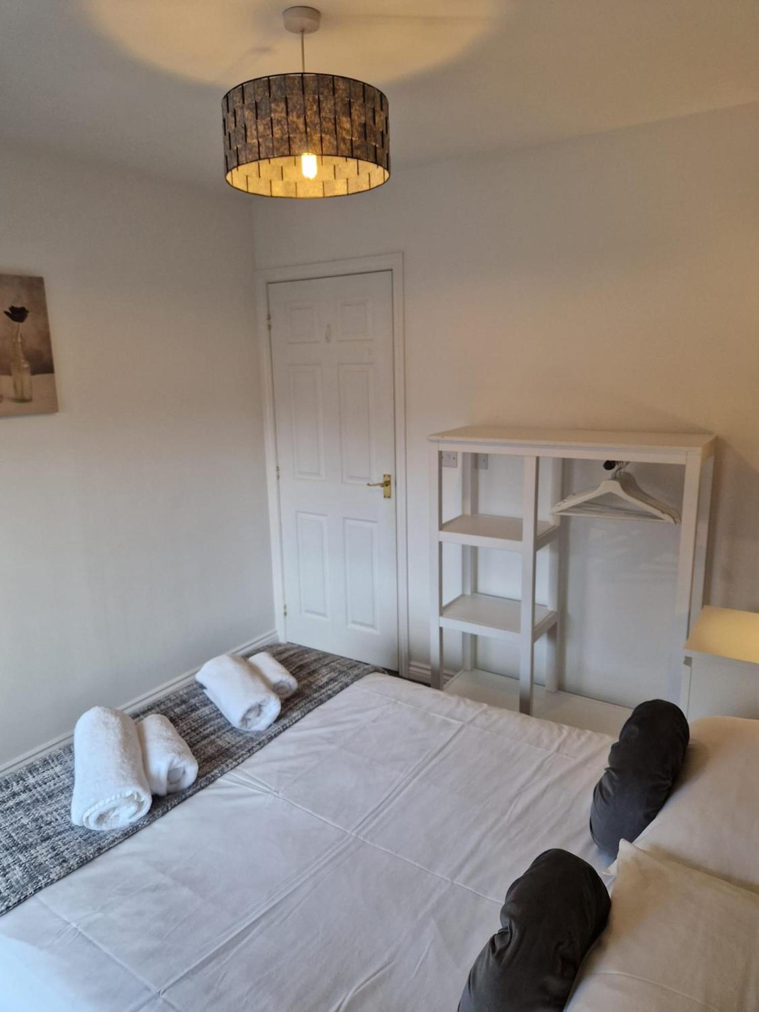 Hereford - Mayflower Coach House, Modern 2 Bedroom Property With Parking, Located South Of Hereford City, Suitable For Small Family, Couple Or Contractors - Sleeps Up To 5 Guests - Hosted By Rentmyhouse Exteriér fotografie